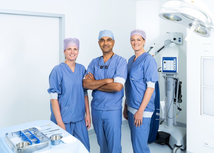 OK-team van Dr. Kuypers Kliniek in de operatiekamer